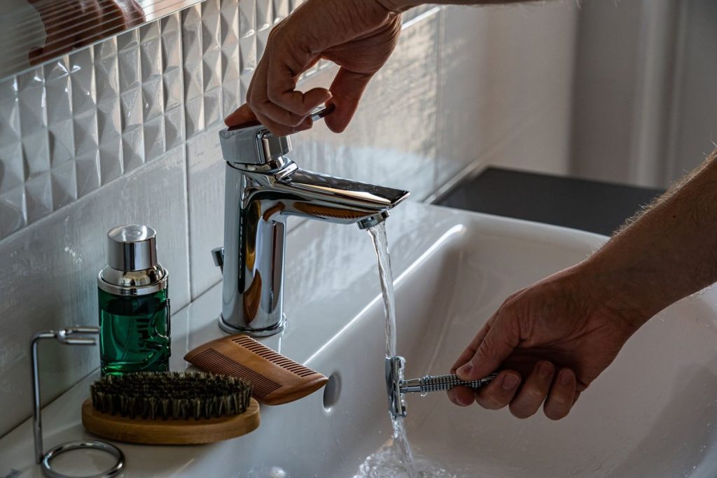 comment remplacer un robinet autoperceur